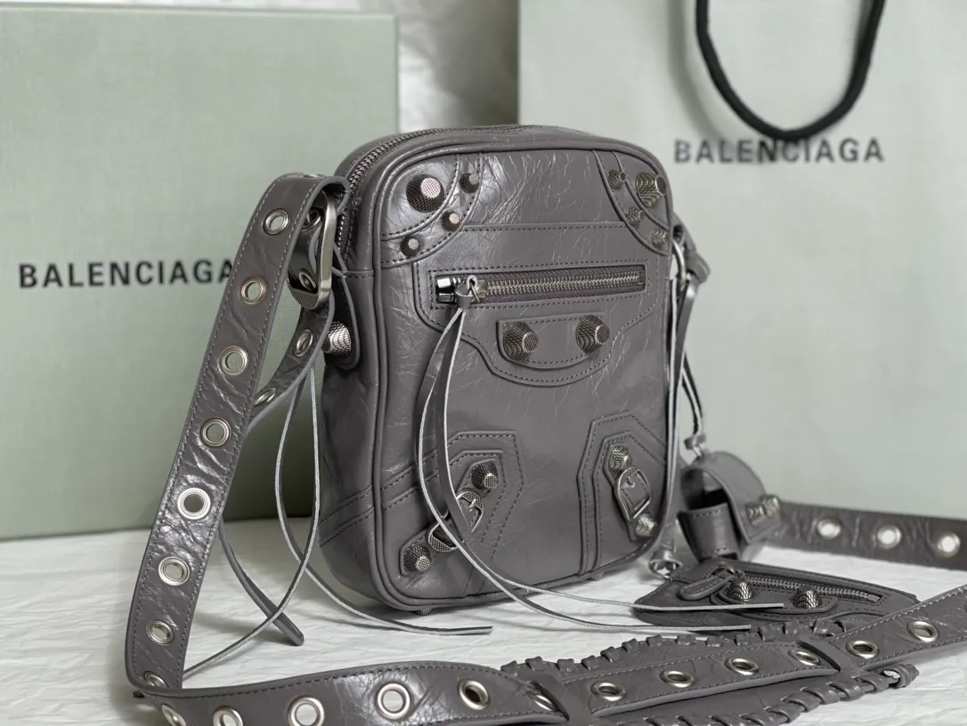 All Categories Balenciaga Women's Bags (Balenciaga) Balenciaga 1205