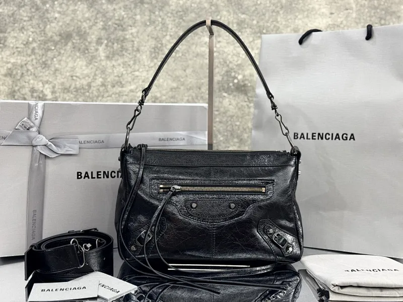 All Categories Balenciaga Women's Bags (Balenciaga) Balenciaga Collection