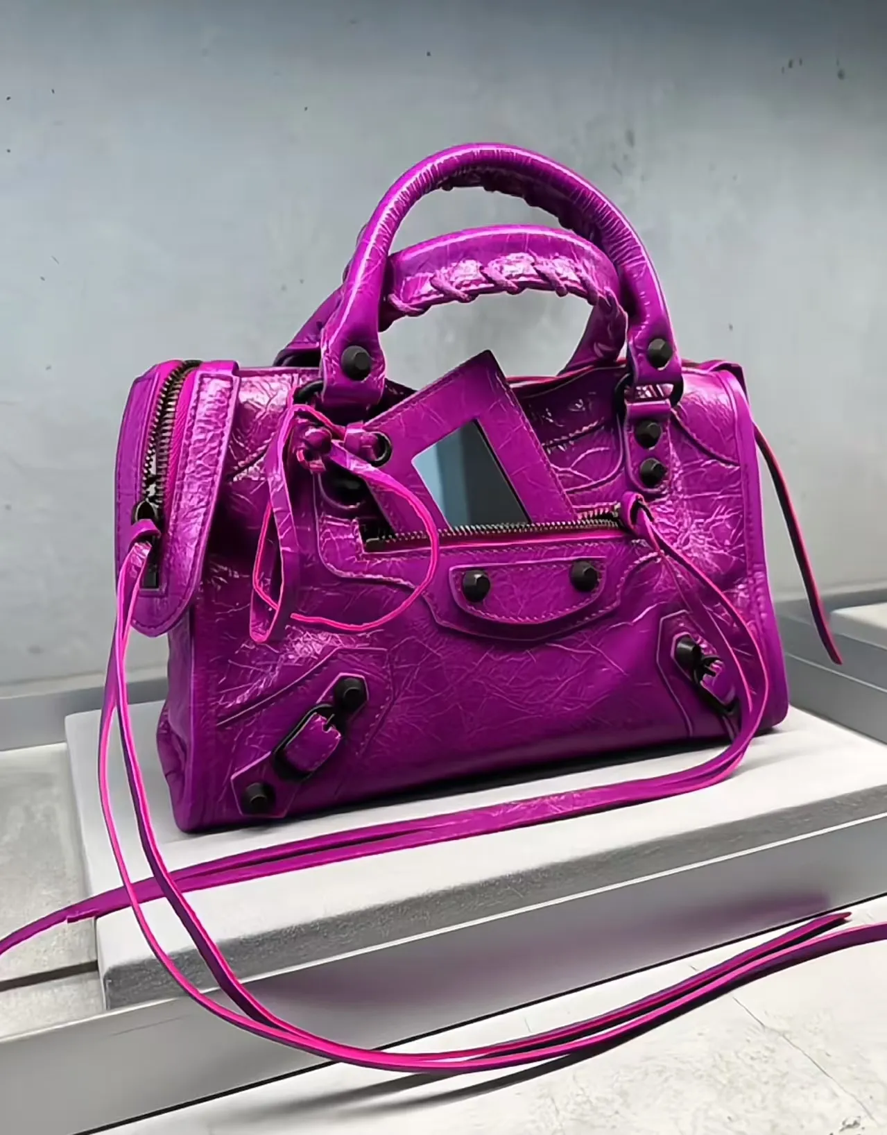 All Categories Balenciaga Women's Bags (Balenciaga) Balenciaga Original Order 188108