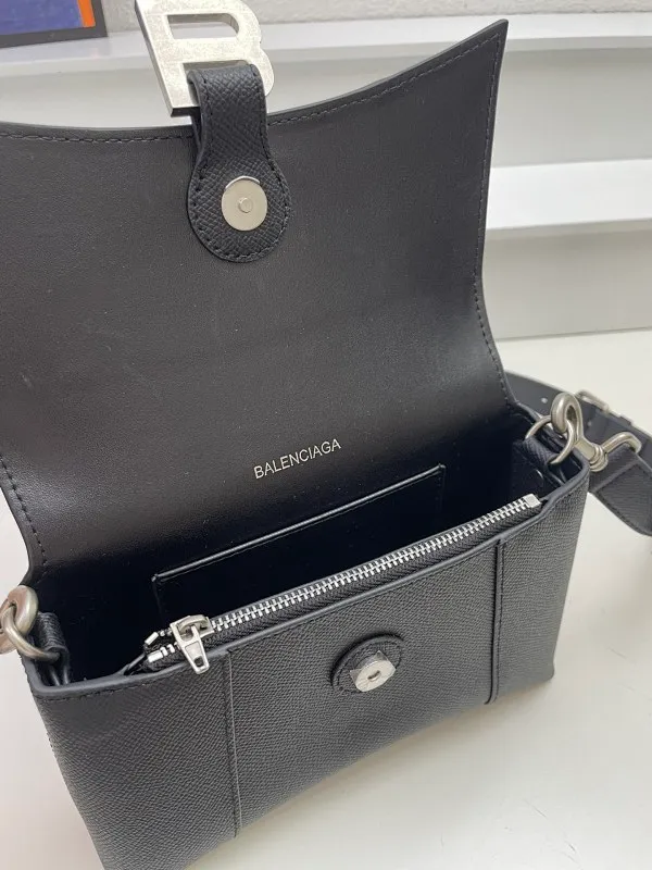 All Categories Official Website "Brand Women's Bags" Women's Bags 💙 BALENCIAGA 2023 latest Balenciaga hourglass bag