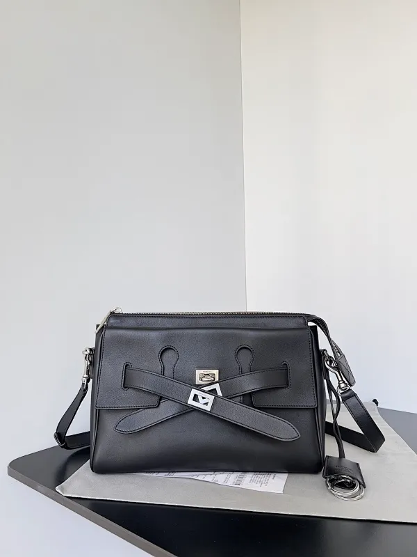 All Categories Balenciaga Women's Bags (Balenciaga) Balenciaga GP-8822