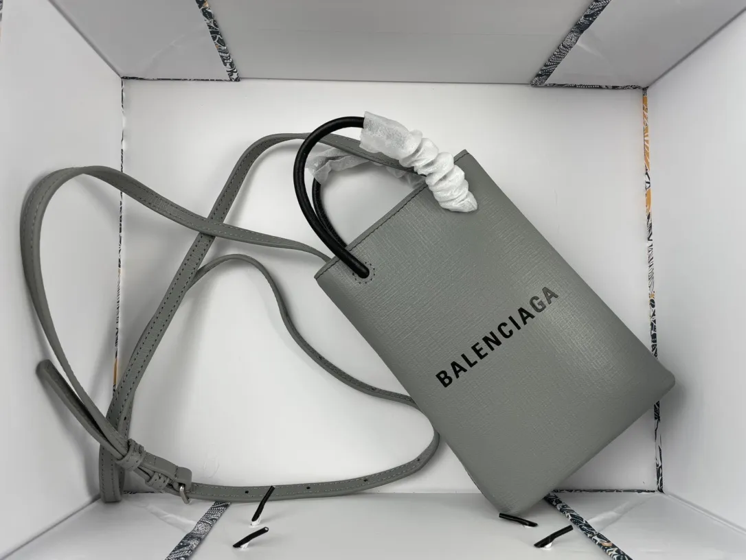 All categories Official website "Brand Women's Bags" Women's Bags 💙 BALENCIAGA 2023 latest Balenciaga mobile phone bag