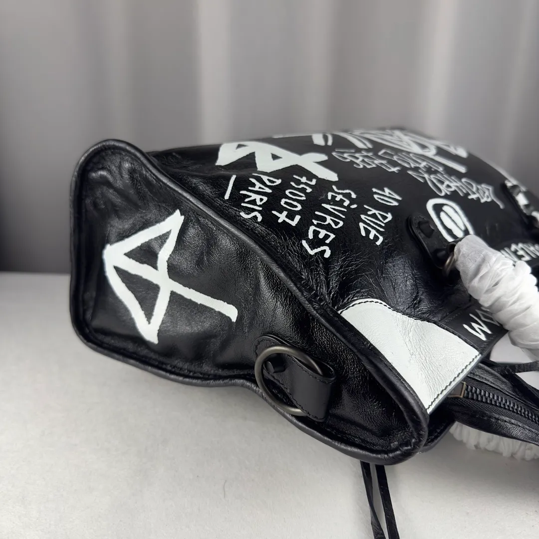 All Categories Balenciaga Women's Bags (Balenciaga) Balenciaga 3030