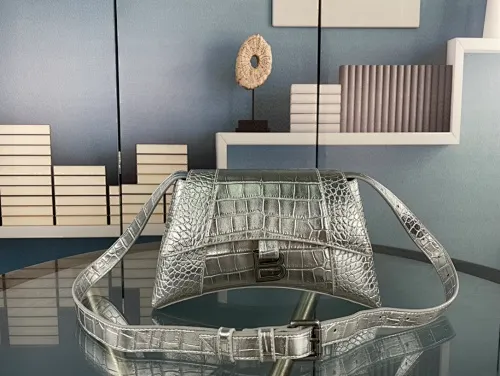 All Categories Official Website "Brand Women's Bags" Women's Bags 💙 BALENCIAGA 2023 latest Balenciaga hourglass bag