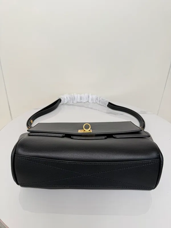 All Categories Balenciaga Women's Bags (Balenciaga) Balenciaga Original Order 188019