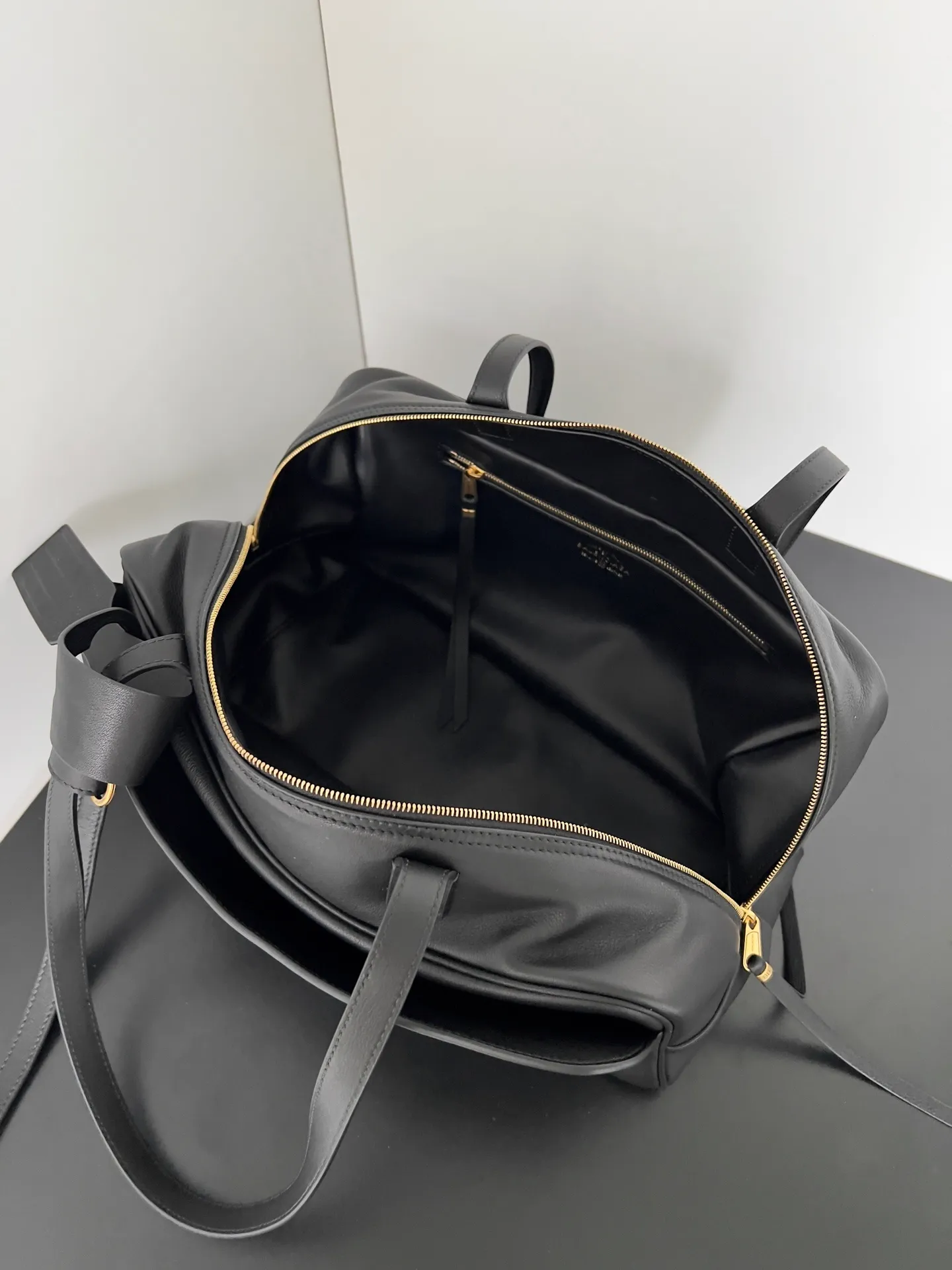 All Categories Balenciaga Women's Bags (Balenciaga) Balenciaga 358