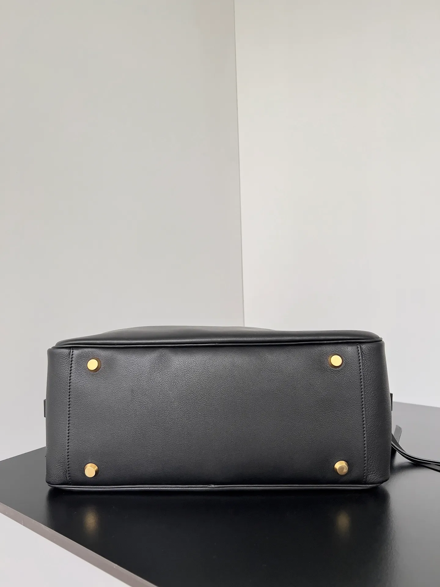 All Categories Balenciaga Women's Bags (Balenciaga) Balenciaga 358