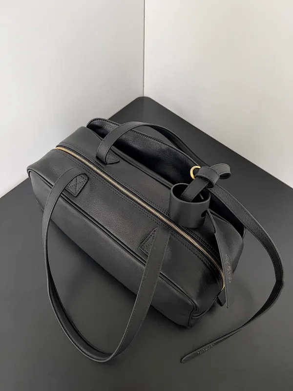 All Categories Balenciaga Women's Bags (Balenciaga) Balenciaga 358