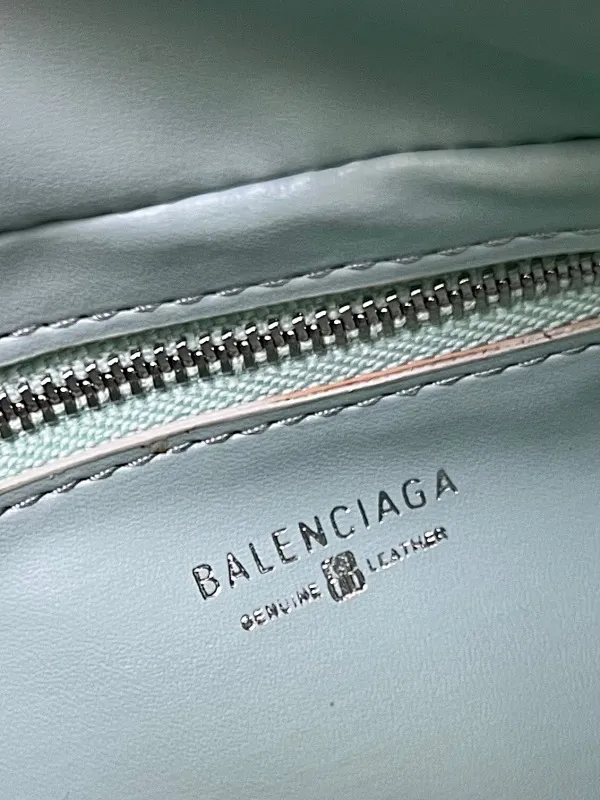 All Categories Official Website "Brand Women's Bags" Women's Bags 💙 BALENCIAGA 2025 New Balenciag Carrie Bowling Bag