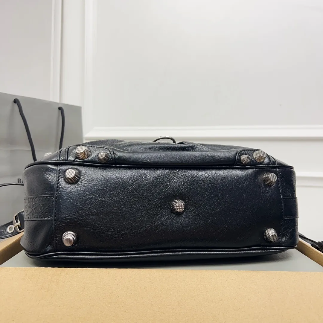 All Categories Balenciaga Women's Bags (Balenciaga) Balenciaga Original Order 1237