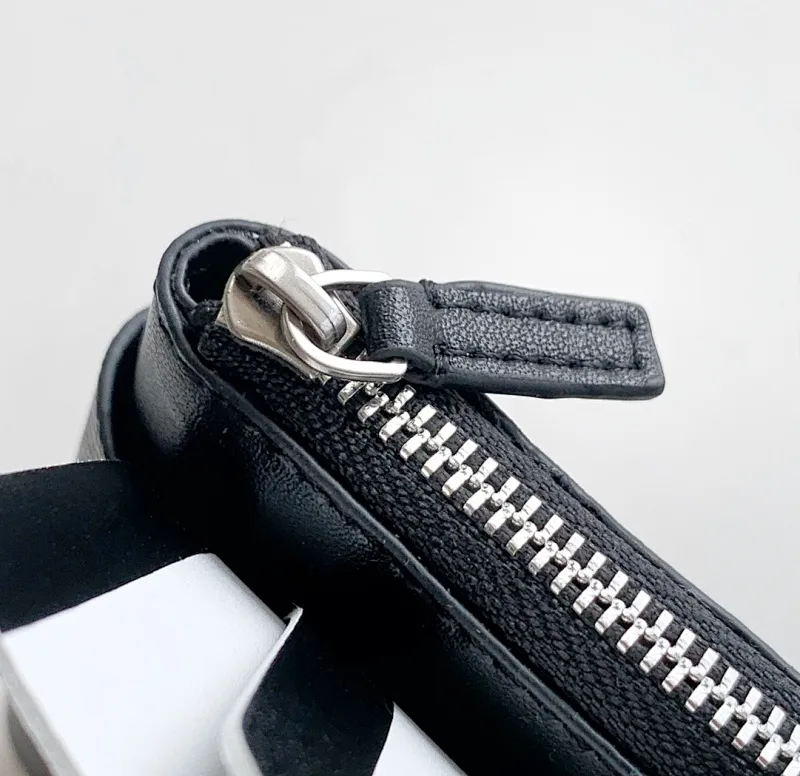 All Categories Balenciaga Women's Bags (Balenciaga) Balenciaga 6001