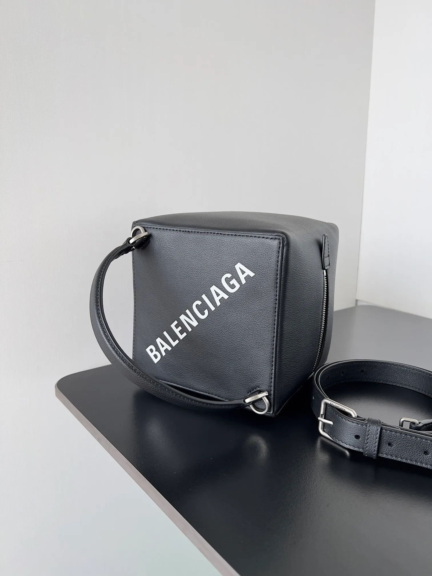 All Categories Balenciaga Women's Bags (Balenciaga) Balenciaga Original Order 1616