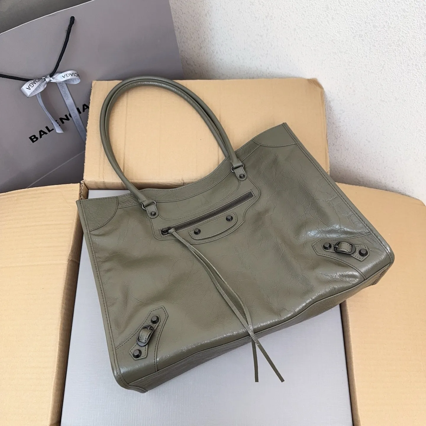 All Categories Balenciaga Women's Bags (Balenciaga) Balenciaga Original Order 2190