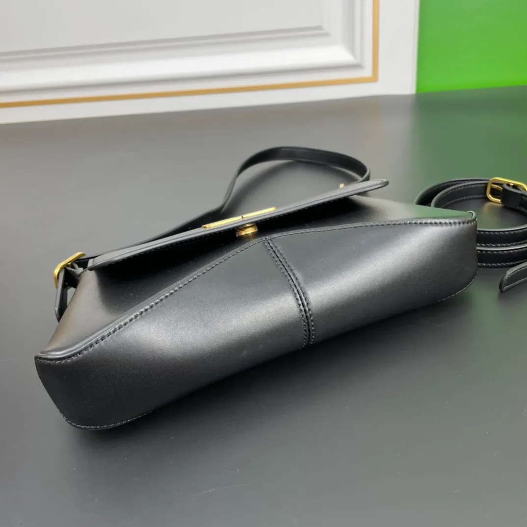All categories Balenciaga Women's Bags (Balenciaga) Balenciaga 27513