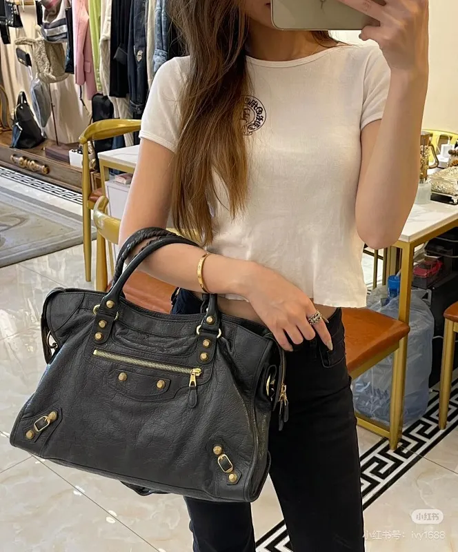 All Categories Balenciaga Women's Bags (Balenciaga) Balenciaga 6890