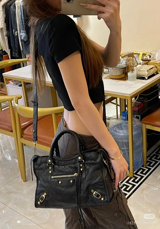 All Categories Balenciaga Women's Bags (Balenciaga) Balenciaga 6890