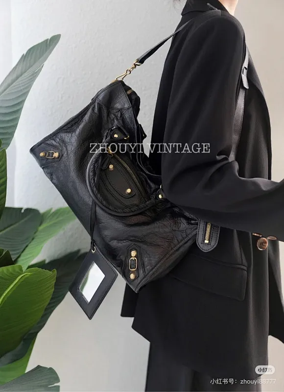 All Categories Balenciaga Women's Bags (Balenciaga) Balenciaga 6890