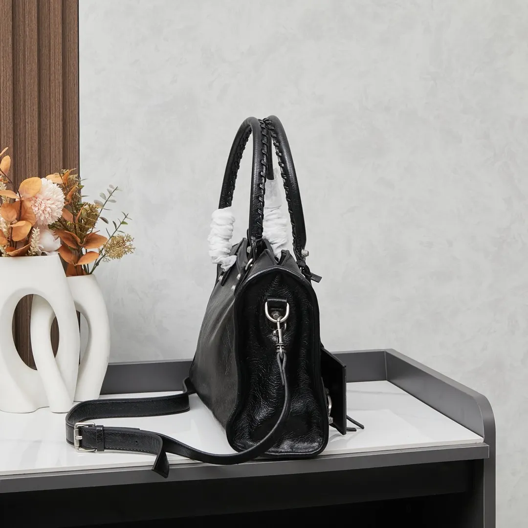 All Categories Balenciaga Women's Bags (Balenciaga) Balenciaga 6890