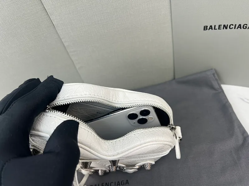 All Categories Balenciaga Women's Bags (Balenciaga) Balenciaga 80010