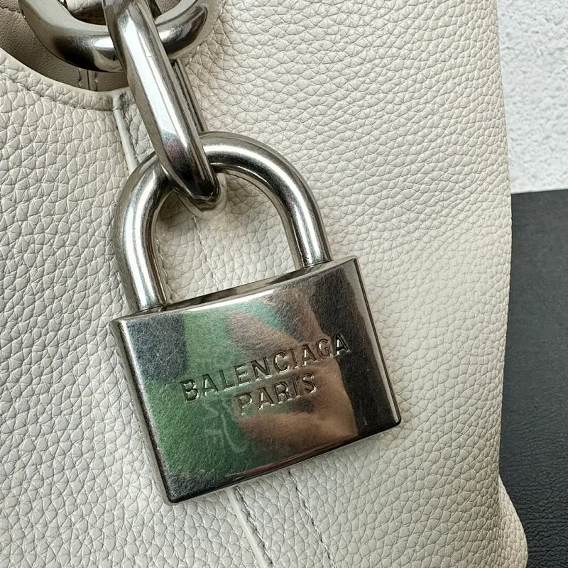All Categories Balenciaga Women's Bags (Balenciaga) Balenciaga 50017