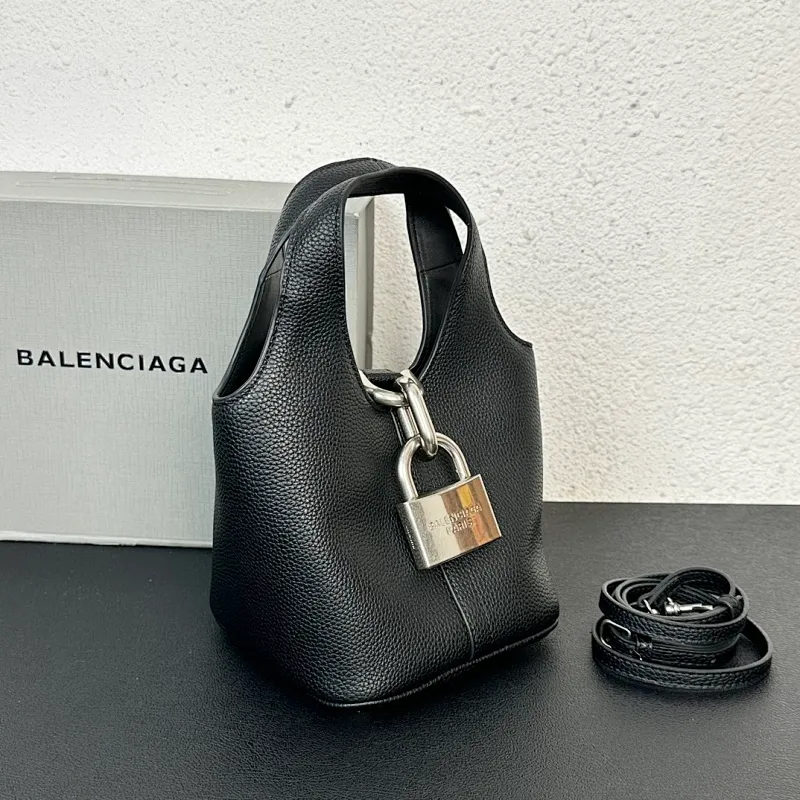 All Categories Balenciaga Women's Bags (Balenciaga) Balenciaga 50017