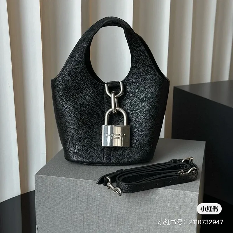 All Categories Balenciaga Women's Bags (Balenciaga) Balenciaga 50017
