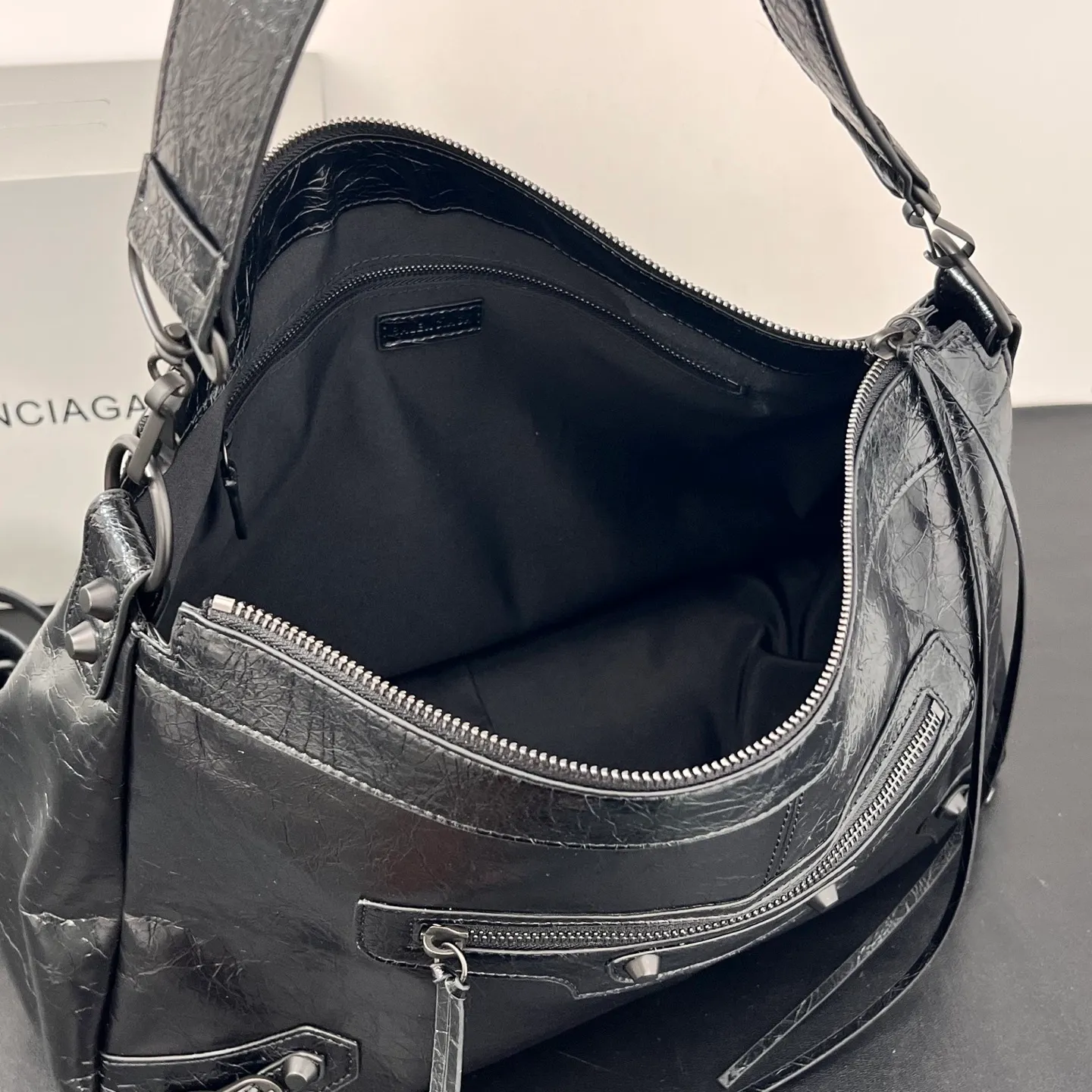 All Categories Balenciaga Women's Bags (Balenciaga) Balenciaga 8804 Large