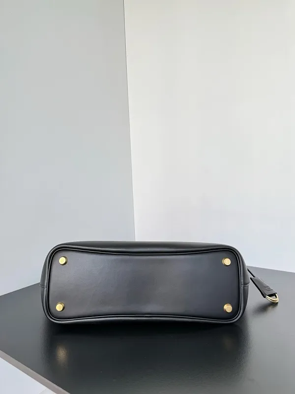 All Categories Balenciaga Women's Bags (Balenciaga) Balenciaga 666