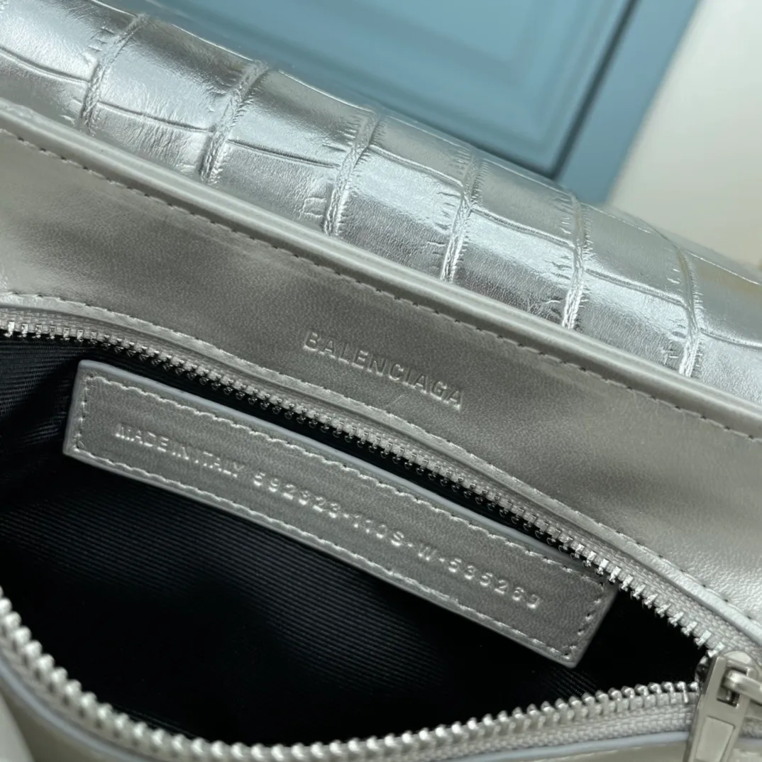 All categories Balenciaga Women's Bags (Balenciaga) Balenciaga 6882