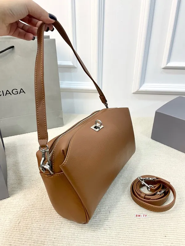 All Categories Official Website "Brand Women's Bags" Women's Bags 💙 BALENCIAGA 2025 New Balenciaga Crossbody Bag