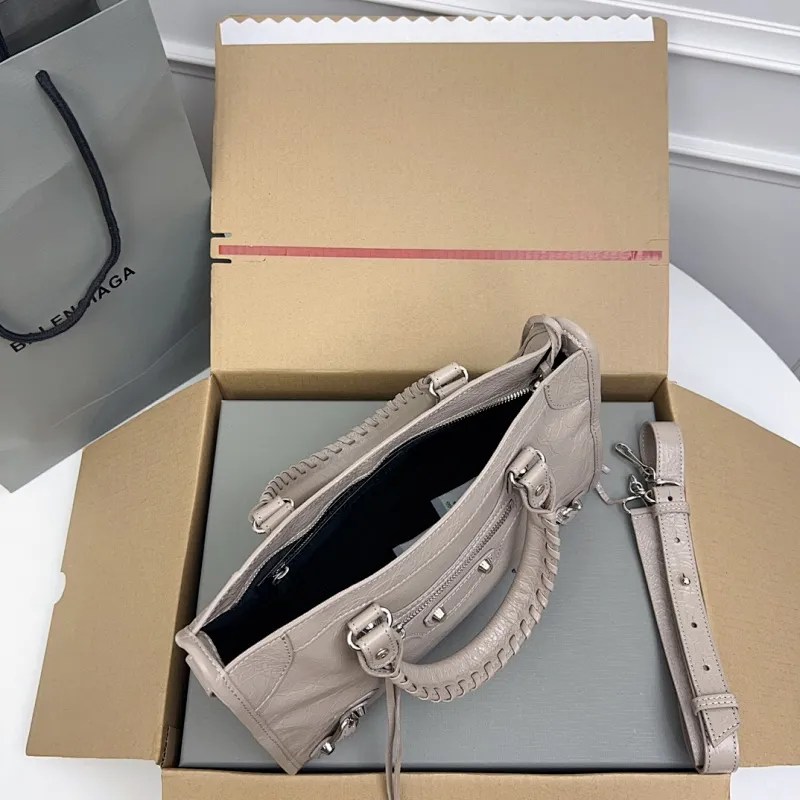 All Categories Balenciaga Women's Bags (Balenciaga) Balenciaga 3020