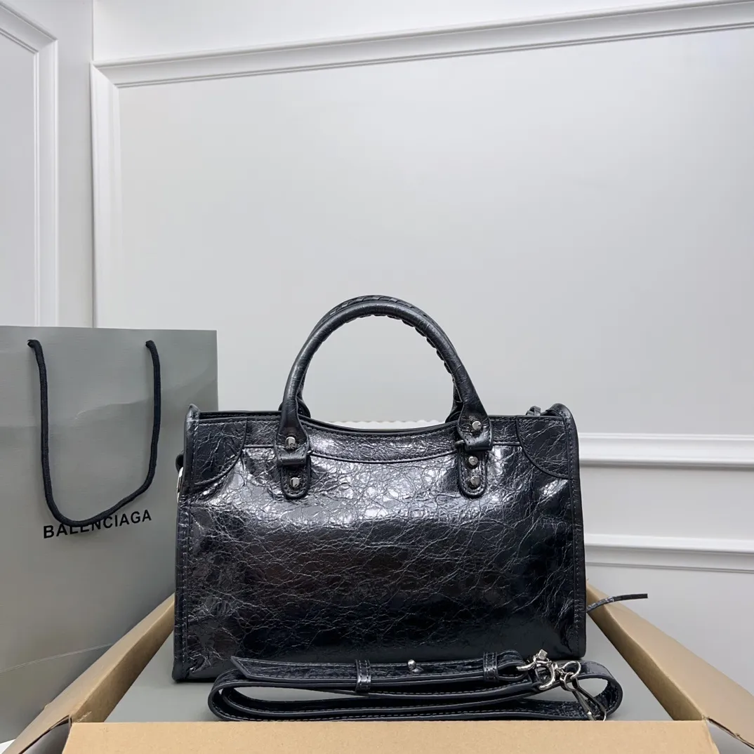 All Categories Balenciaga Women's Bags (Balenciaga) Balenciaga 3020