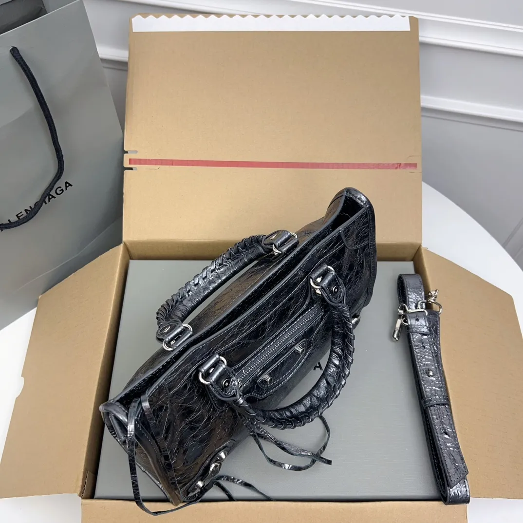 All Categories Balenciaga Women's Bags (Balenciaga) Balenciaga 3020