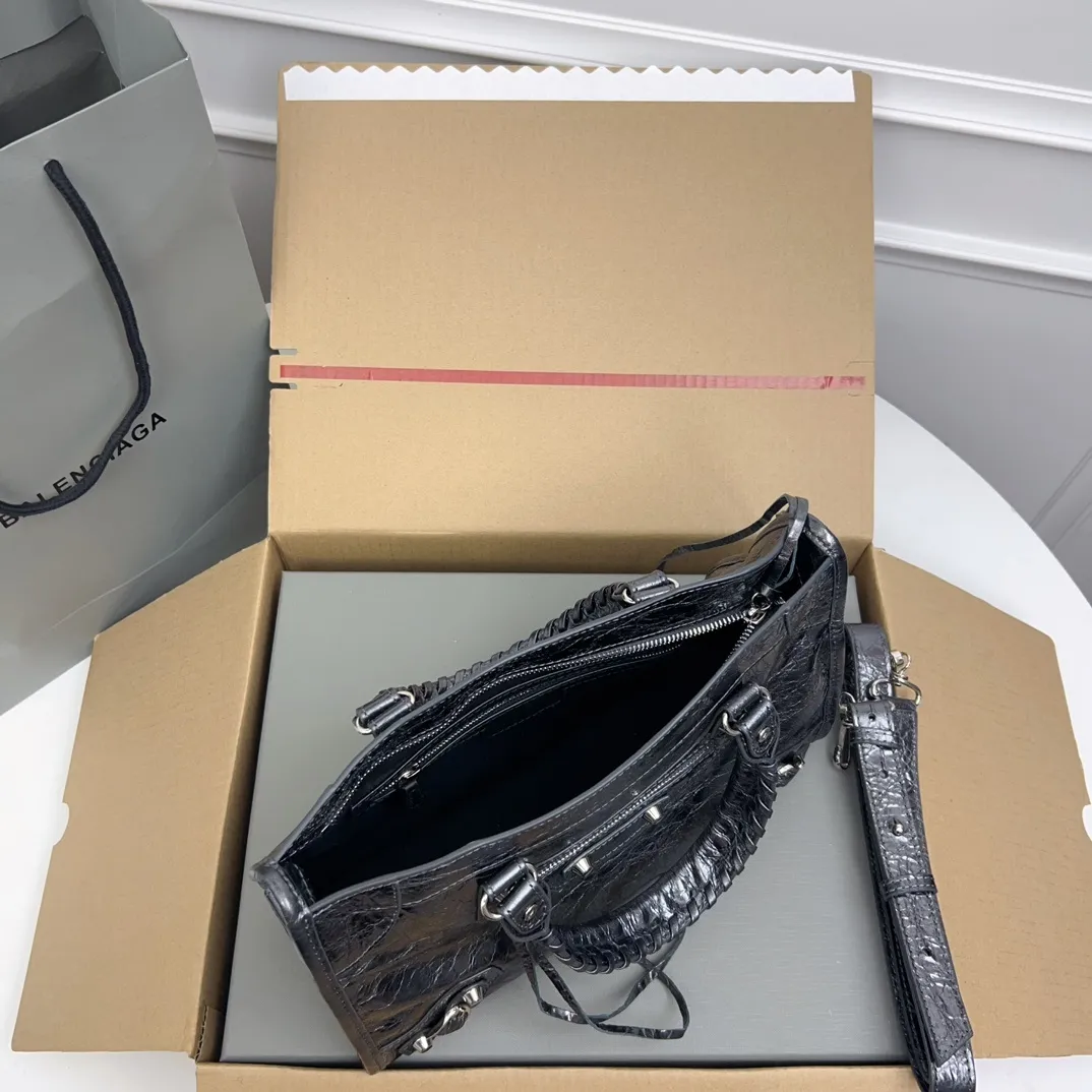 All Categories Balenciaga Women's Bags (Balenciaga) Balenciaga 3020