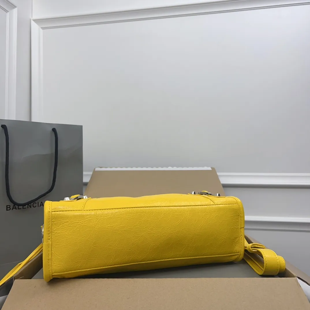 All Categories Balenciaga Women's Bags (Balenciaga) Balenciaga 3020