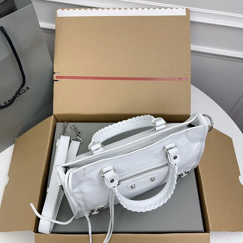All Categories Balenciaga Women's Bags (Balenciaga) Balenciaga 3020