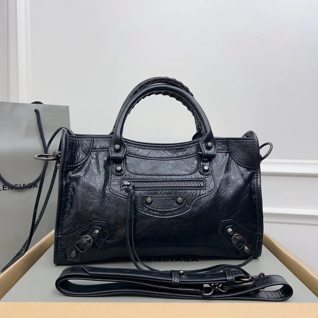 All Categories Balenciaga Women's Bags (Balenciaga) Balenciaga 3020