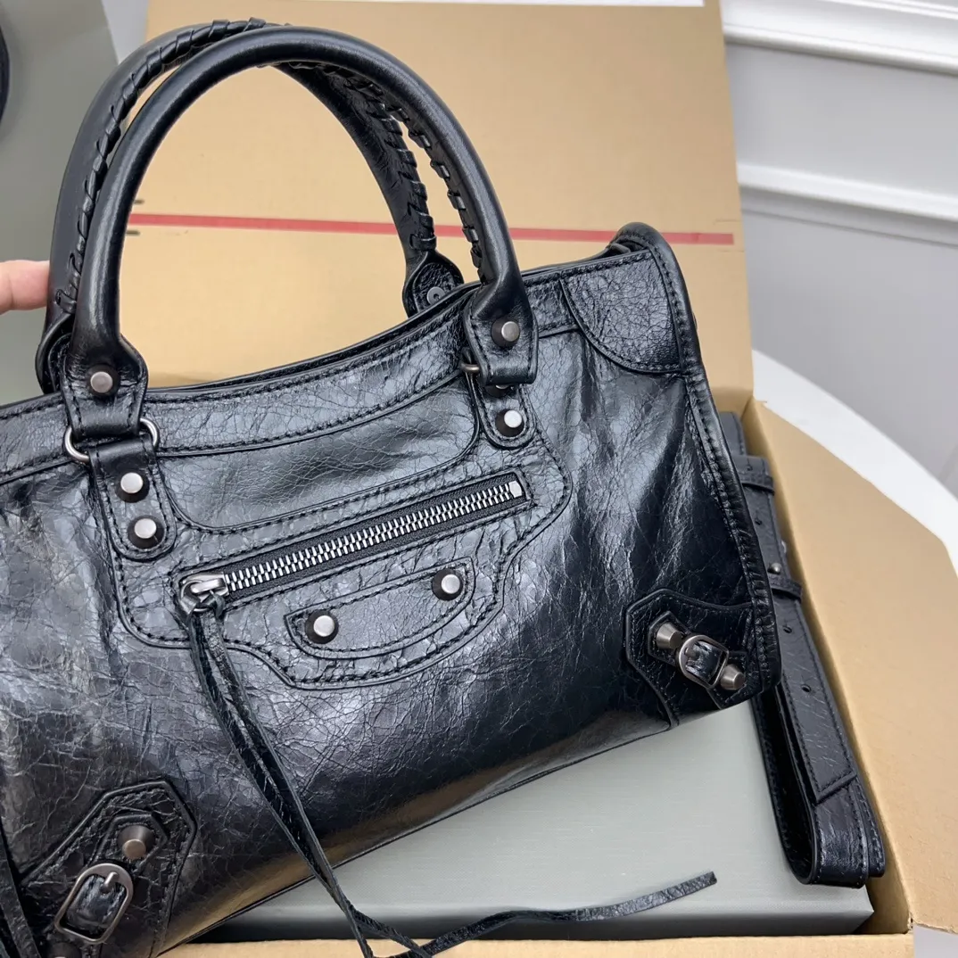 All Categories Balenciaga Women's Bags (Balenciaga) Balenciaga 3020
