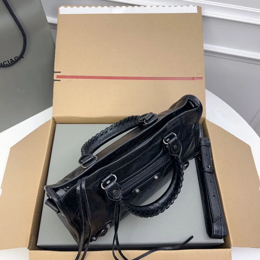 All Categories Balenciaga Women's Bags (Balenciaga) Balenciaga 3020