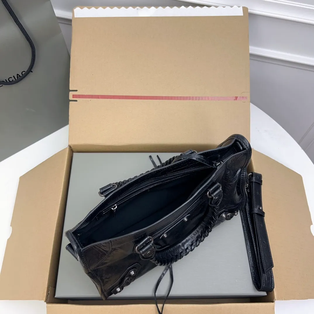 All Categories Balenciaga Women's Bags (Balenciaga) Balenciaga 3020