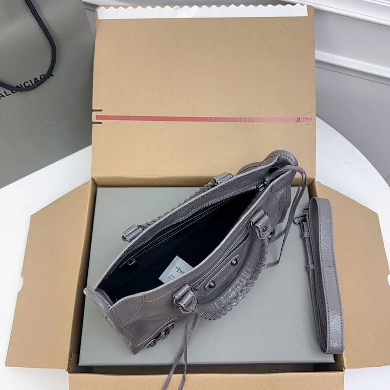 All Categories Balenciaga Women's Bags (Balenciaga) Balenciaga 3020