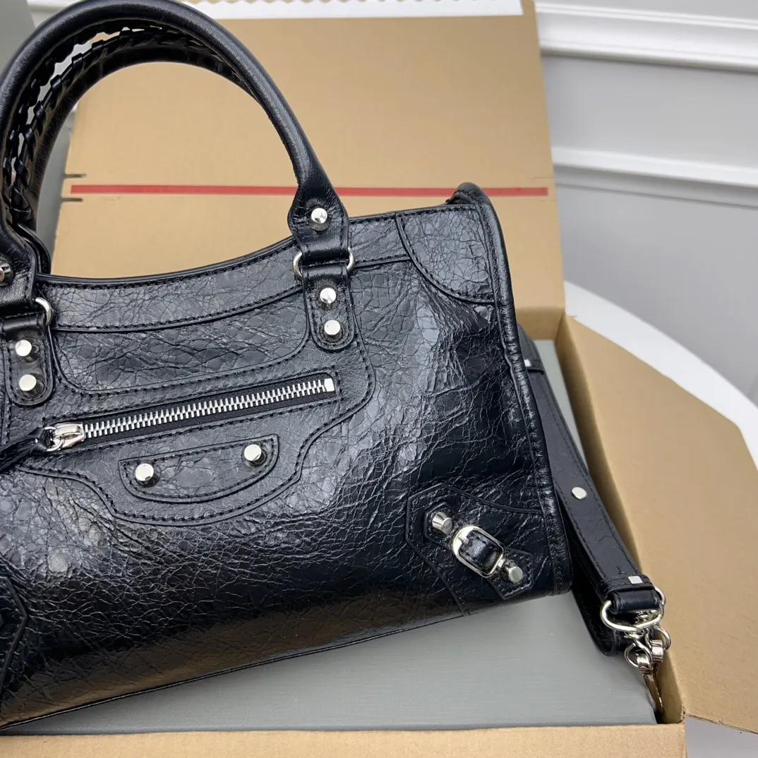 All Categories Balenciaga Women's Bags (Balenciaga) Balenciaga 3020
