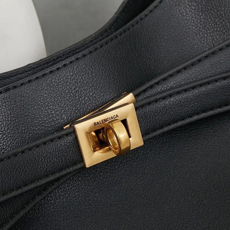 All Categories Official Website "Brand Women's Bags" Women's Bags 💙 BALENCIAGA 2025 Official Website New Balenciaga Underarm Bag