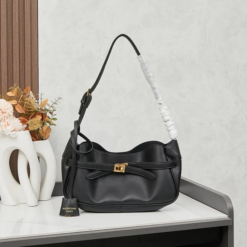 All Categories Official Website "Brand Women's Bags" Women's Bags 💙 BALENCIAGA 2025 Official Website New Balenciaga Underarm Bag