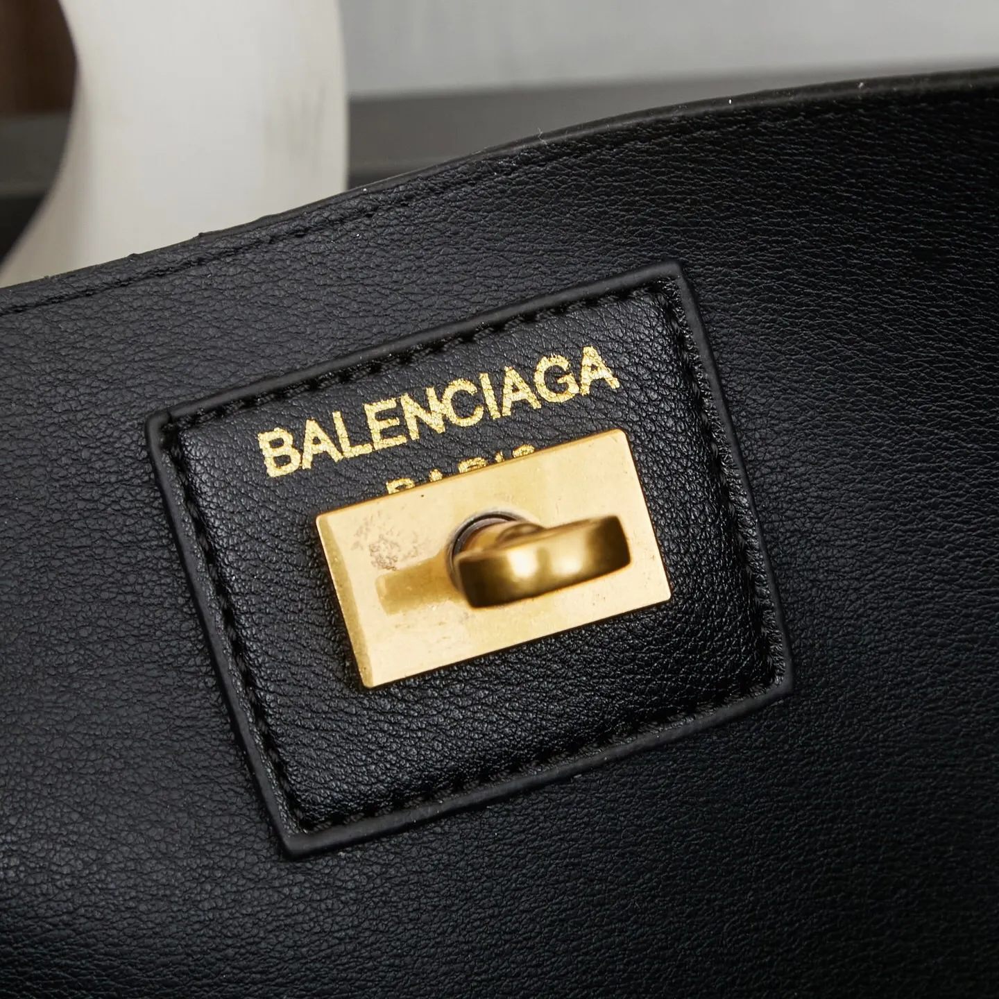 All Categories Official Website "Brand Women's Bags" Women's Bags 💙 BALENCIAGA 2025 Official Website New Balenciaga Underarm Bag
