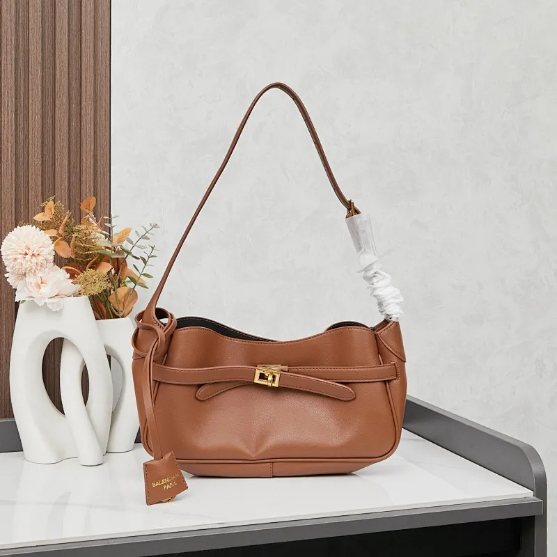 All Categories Official Website "Brand Women's Bags" Women's Bags 💙 BALENCIAGA 2025 Official Website New Balenciaga Underarm Bag