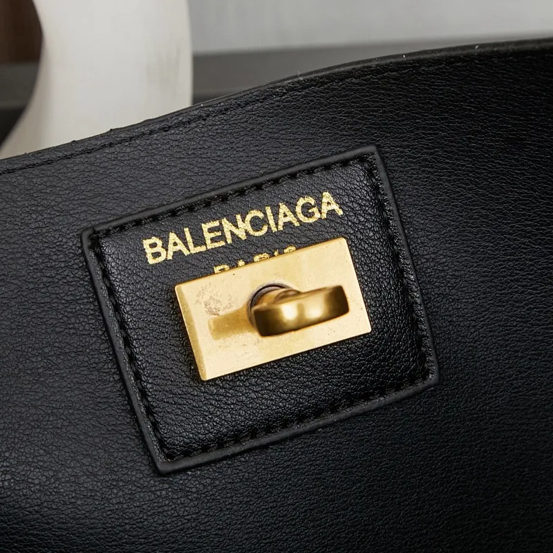 All Categories Official Website "Brand Women's Bags" Women's Bags 💙 BALENCIAGA 2025 Official Website New Balenciaga Underarm Bag