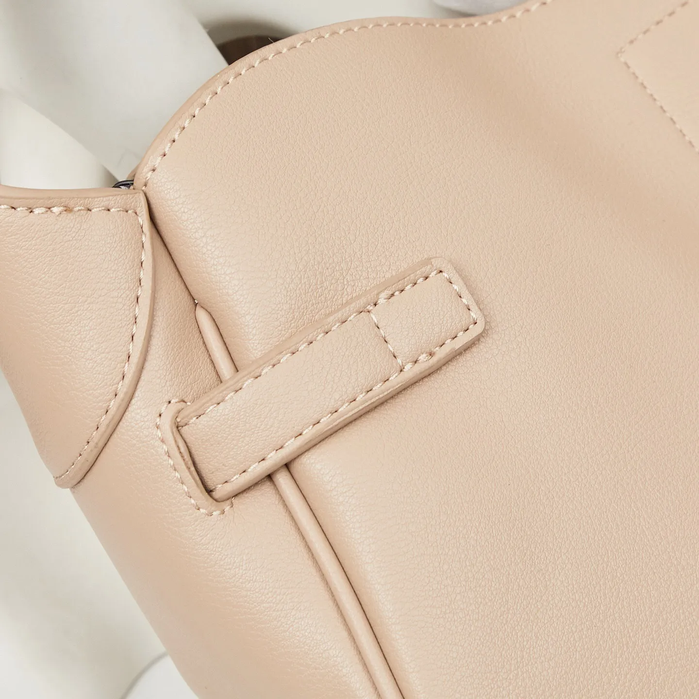 All Categories Official Website "Brand Women's Bags" Women's Bags 💙 BALENCIAGA 2025 Official Website New Balenciaga Underarm Bag