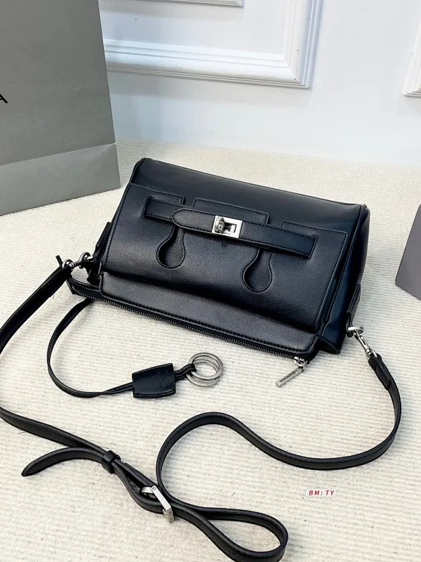 All Categories Official Website "Brand Women's Bags" Women's Bags 💙 BALENCIAGA 2025 New Balenciaga Crossbody Bag
