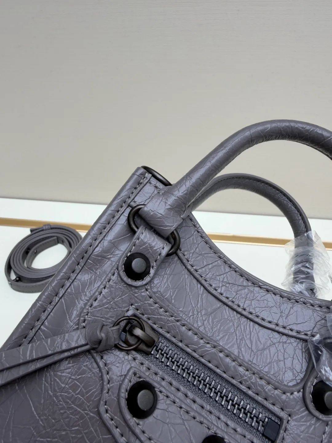 All Categories Balenciaga Women's Bags (Balenciaga) Balenciaga 1520